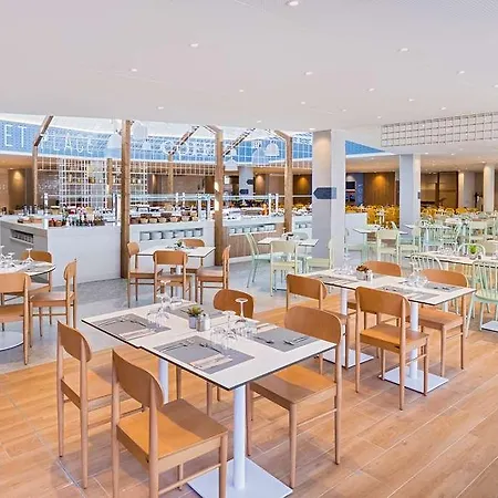Barcelo Margaritas 酒店 4*